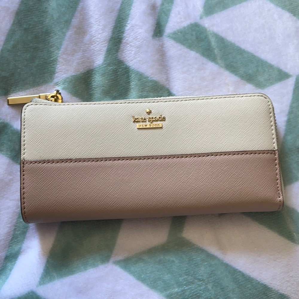 Kate Spade wallet